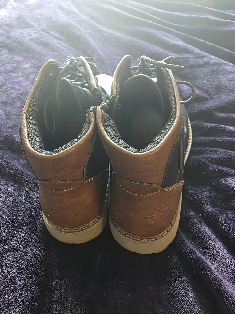 1905 Genuine Leather Lace-Up Boots – Men's Size 11 – Black/Brown